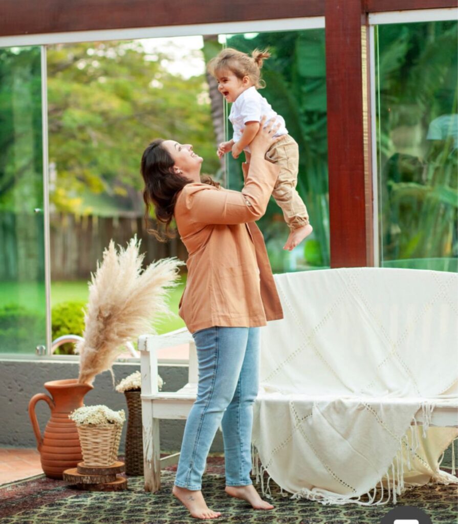 Empreendedora Jaqueline Santos fundadora da Mordeliciuos